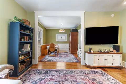 Dining - 771 Randolph, Jackson, MI 49203 photo 1 of 5