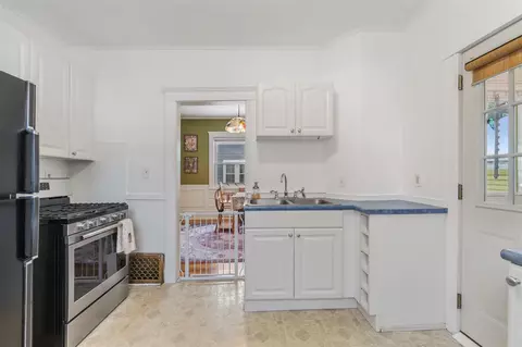 Kitchen - 771 Randolph, Jackson, MI 49203 photo 2 of 7