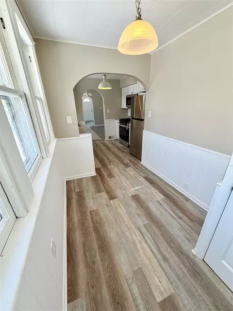 Entry Way - 3139 Mott, Jackson, MI 49203 photo 2 of 3