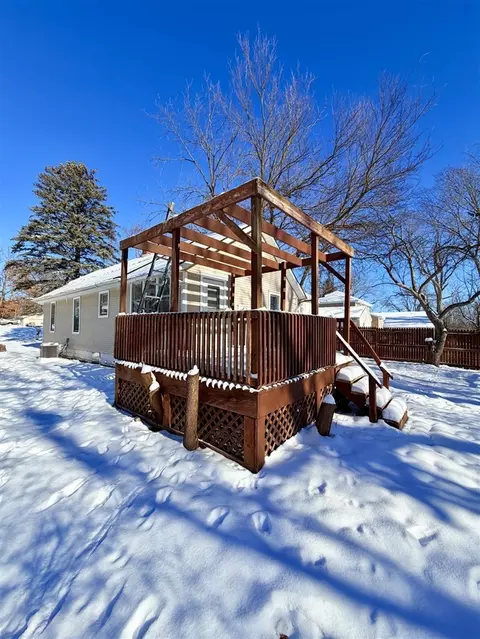 Exterior - 3139 Mott, Jackson, MI 49203 photo 4 of 6