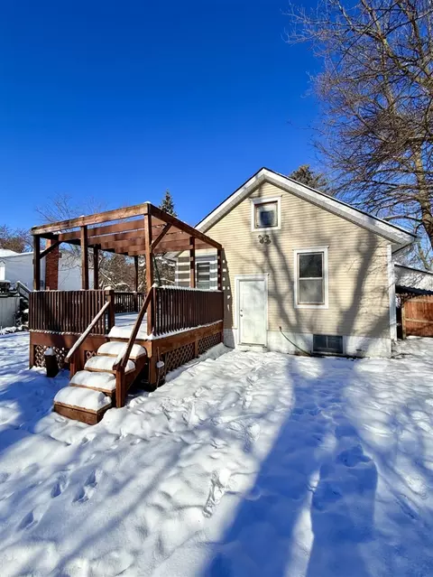 Exterior - 3139 Mott, Jackson, MI 49203 photo 5 of 6