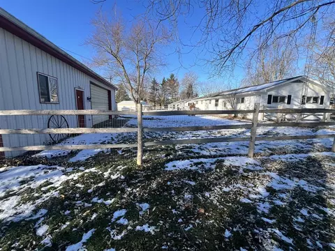 Exterior - 1755 E Carleton, Adrian, MI 49221 photo 4 of 7