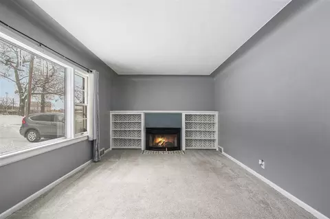Living - 315 Hall, Belding, MI 48809 photo 2 of 4