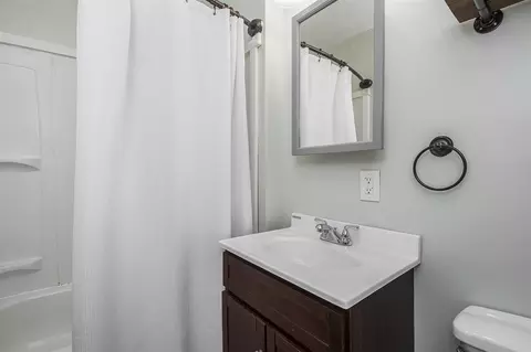 Bath - 315 Hall, Belding, MI 48809 photo 1 of 1