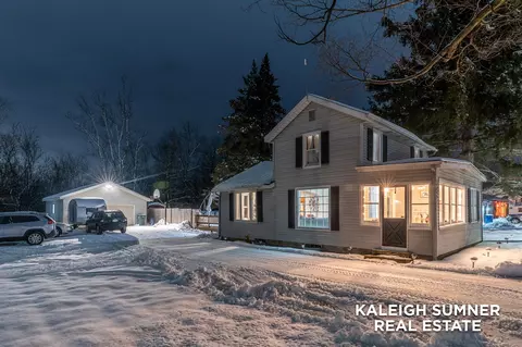 14849 16th, Marne, MI 49435