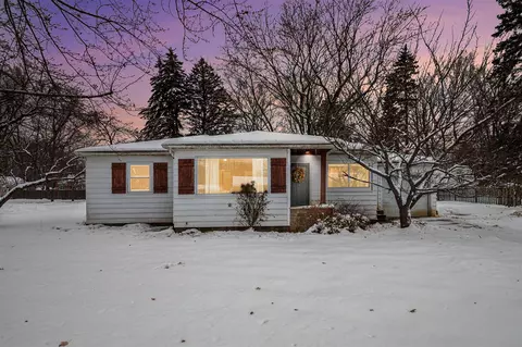 3815 Auburn, Grand Rapids, MI 49525