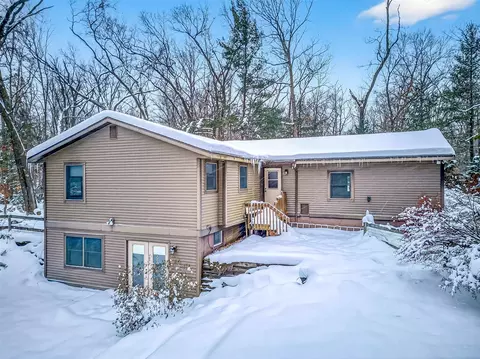 4333 Creekside, Whitehall, MI 49461