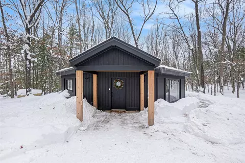 8589 S Star Lk, Baldwin, MI 49304