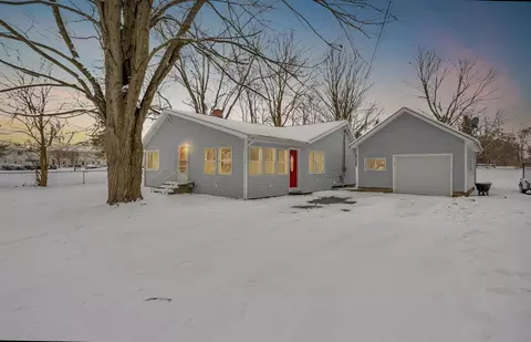 1410 Rowena, Jackson, MI 49202