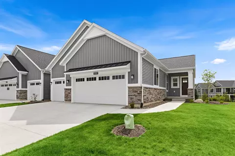 2551 Ravines Trl, Byron Center, MI 49315