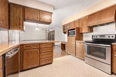 Kitchen - 3030 Newell, Burnips, MI 49314 photo 1 of 2