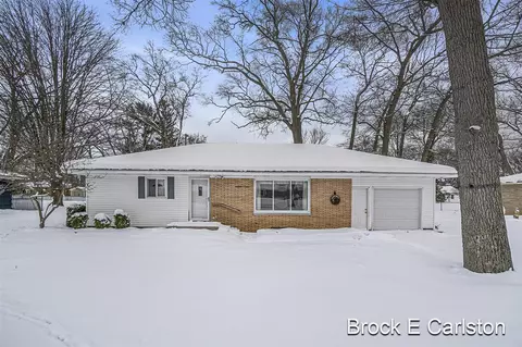 1901 Maryland, Norton Shores, MI 49441