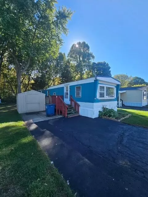 1565 M-63 # 60, Benton Harbor, MI 49022