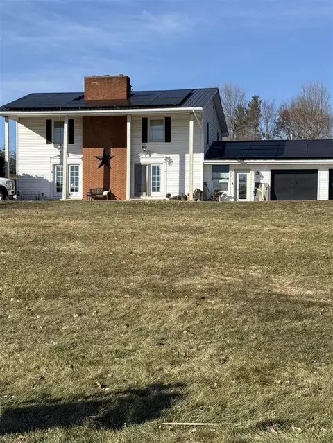 29726 Fawn Riv, Sturgis, MI 49091