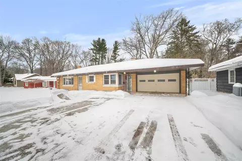896 W Hile, Muskegon, MI 49441