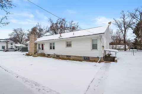 Exterior - 412 6th, Three Rivers, MI 49093 photo 6 of 6