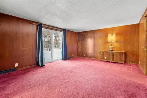 Living - 412 6th, Three Rivers, MI 49093 photo 6 of 8