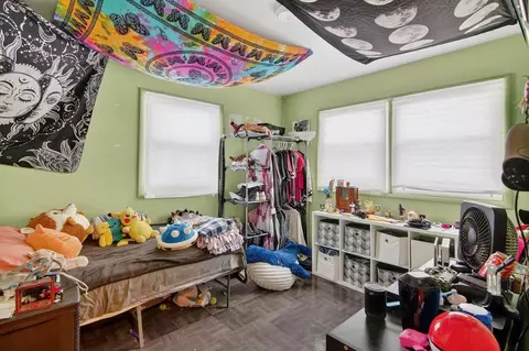 Bedroom - 908 Springcrest, Jackson, MI 49203 photo 1 of 7
