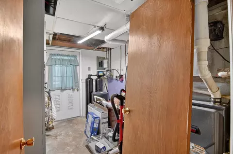 Other - 908 Springcrest, Jackson, MI 49203 photo 12 of 16