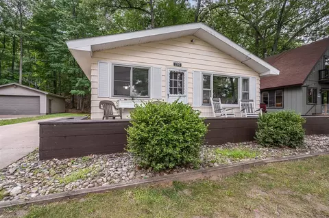 255 Robbins, Roscommon, MI 48653 photo 35