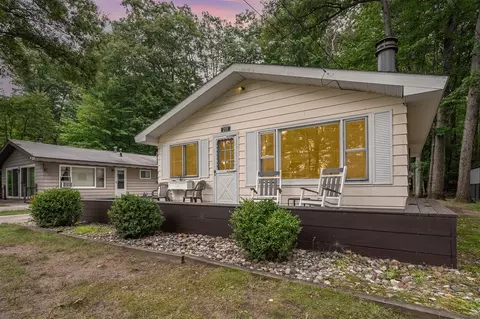 255 Robbins, Roscommon, MI 48653 photo 37