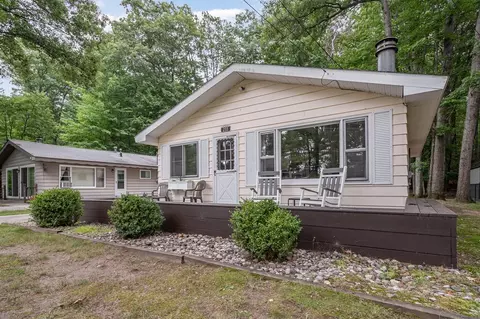 255 Robbins, Roscommon, MI 48653 photo 39