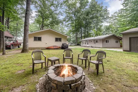 255 Robbins, Roscommon, MI 48653 photo 34