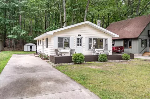 255 Robbins, Roscommon, MI 48653 photo 30