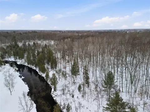 9010 Lake, Mecosta, MI 49332