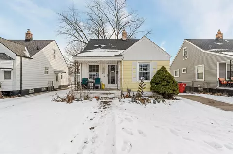 23728 Normandy, Eastpointe, MI 48021