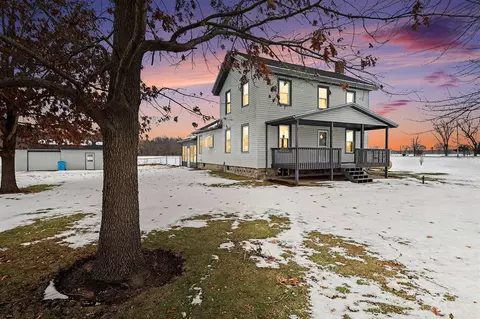 19910 Moorepark, Three Rivers, MI 49093