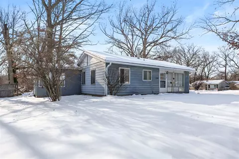 1324 E Mosel, Kalamazoo, MI 49004