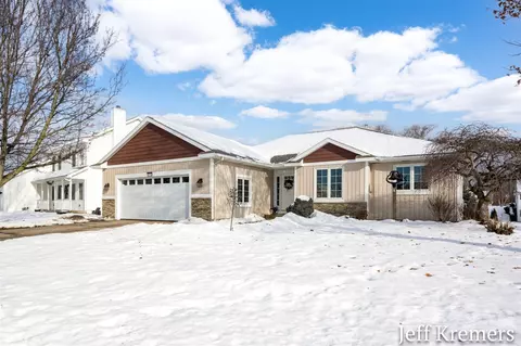 2713 Gullmont, Wyoming, MI 49418