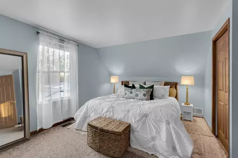 Bedroom - 232 Greenvalley, Jerome, MI 49249 photo 3 of 8