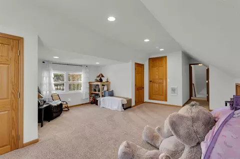 Bedroom - 232 Greenvalley, Jerome, MI 49249 photo 7 of 8