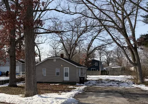 1485 West, Muskegon, MI 49442