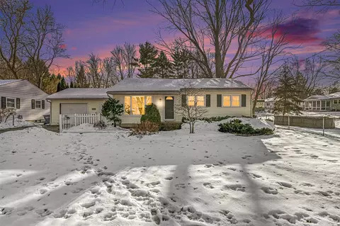 3709 Alamo, Kalamazoo, MI 49006