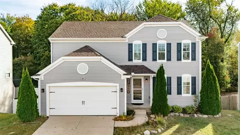 49 Lake Rdg, Mason, MI 48854