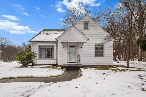 8634 Division, Byron Center, MI 49315