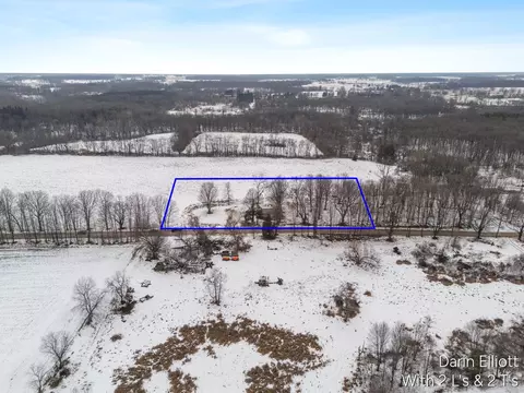 3358 Dake, Ionia, MI 48846