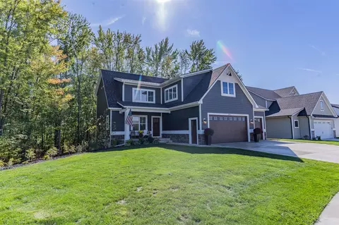 1866 Stratford, Grand Rapids, MI 49534