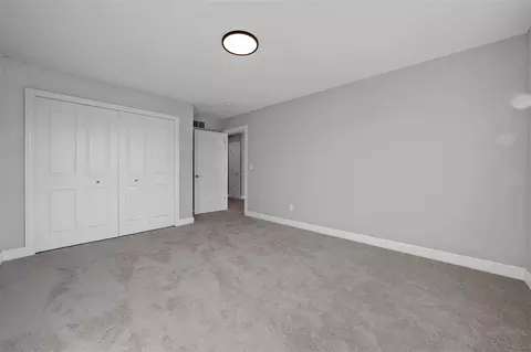 Bedroom - 3490 Mare, Commerce Twp, MI 48382 photo 5 of 7