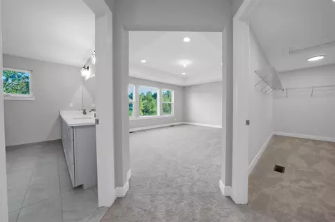 Entry Way - 3490 Mare, Commerce Twp, MI 48382 photo 4 of 4