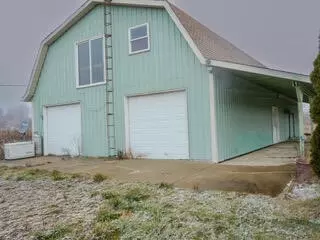 1991 N Concord, Albion, MI 49224