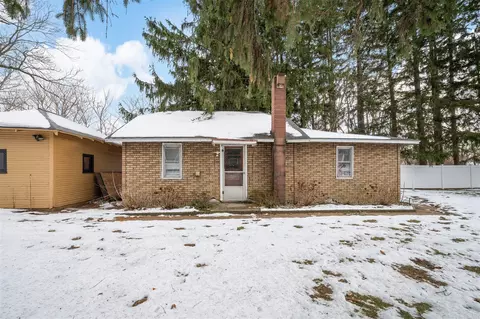 318 S Whittaker, New Buffalo, MI 49117