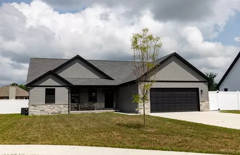 Exterior - 1826 Riley, Saint Clair, MI 48079 photo 2 of 5