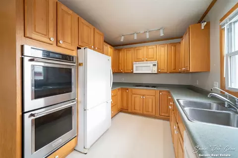 6062 Ashley, Belding, MI 48809 photo 22