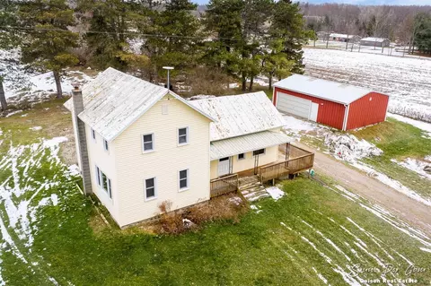 6062 Ashley, Belding, MI 48809
