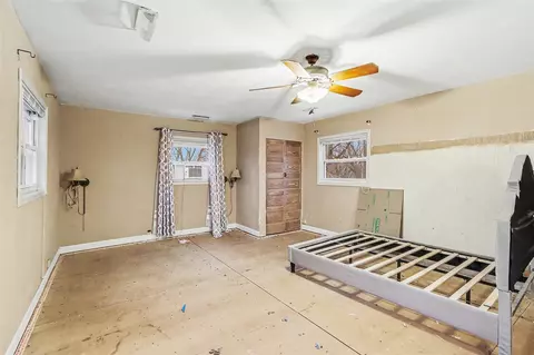 Bedroom - 403 Keyes, Parchment, MI 49004 photo 3 of 5