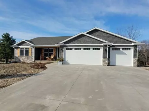 8683 Camomile, Augusta, MI 49012